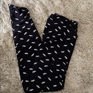 Lularoe bat leggings